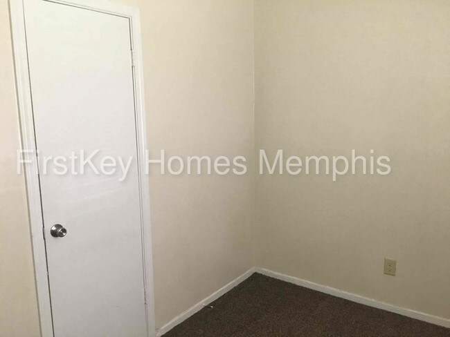 Foto del edificio - 2993 Southwall St