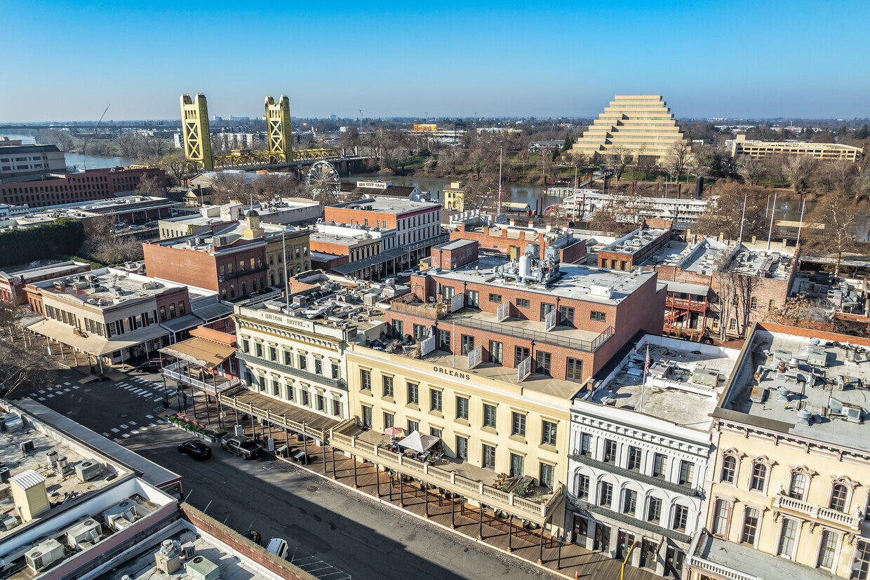 Primary Photo - The Orleans Lofts