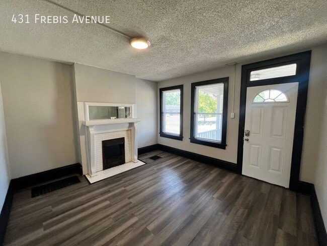 Building Photo - 431 Frebis Ave