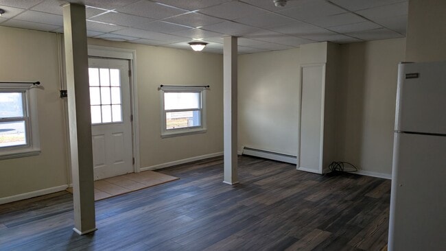 Building Photo - Franklin St