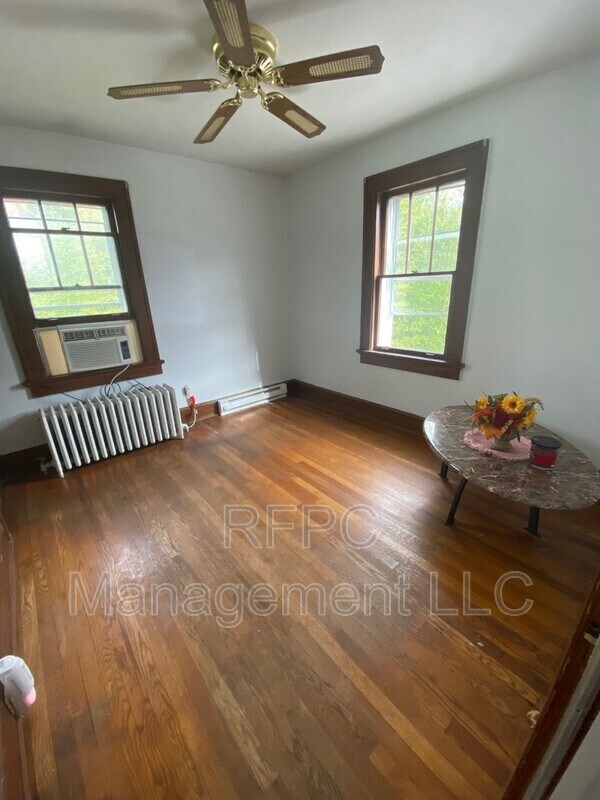 Foto del edificio - 1801 Maryland Ave
