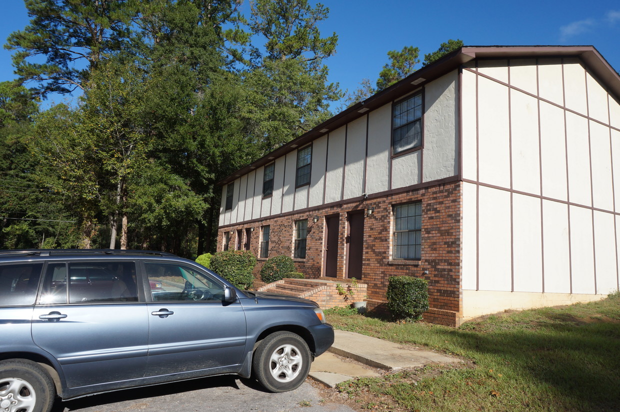 Building Photo - 4443 Crutchfield Dr
