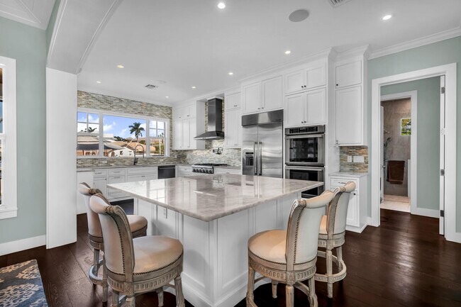 Building Photo - 36 Ixora Way