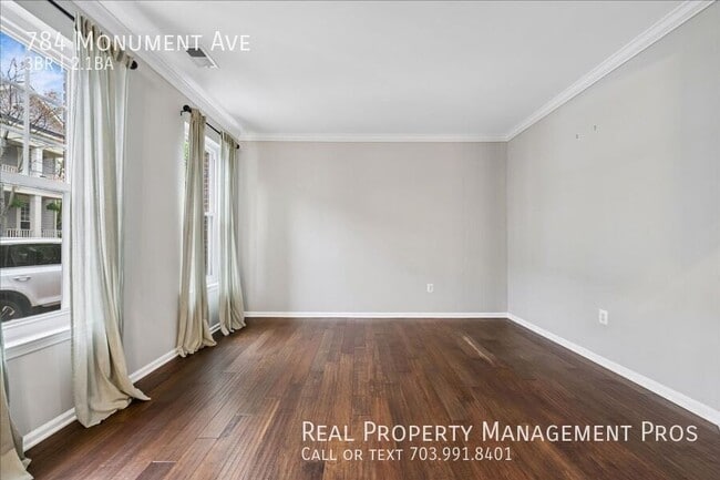 Photo - 784 Monument Ave Townhome