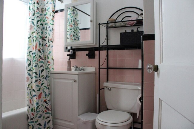 Foto del edificio - 222 N Harvard St