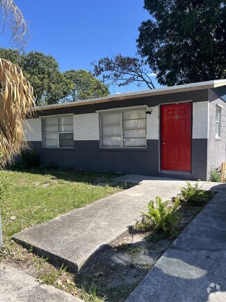 Building Photo - 2201 Ave G