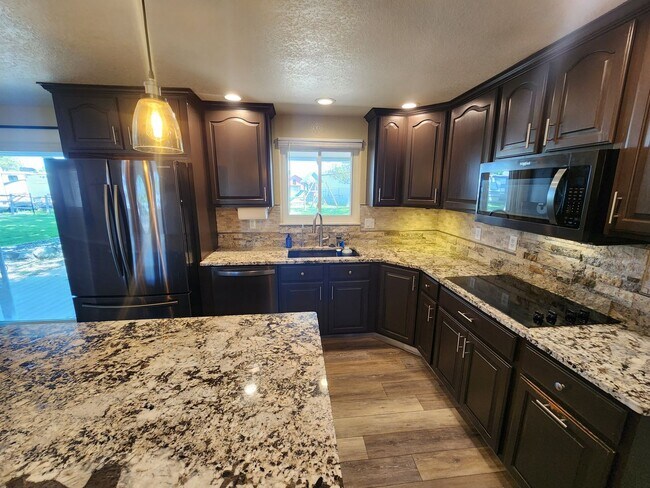 Foto del edificio - Great home S. Boise