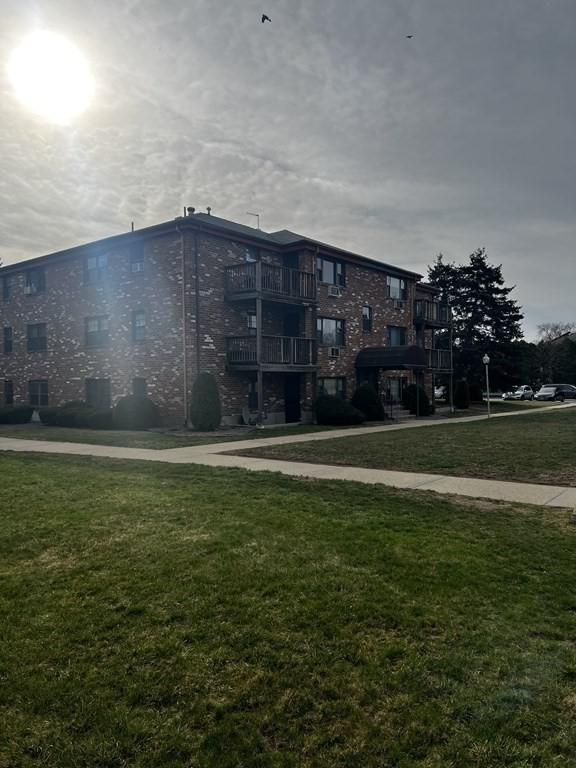 Foto del edificio - 16c Mayberry Dr