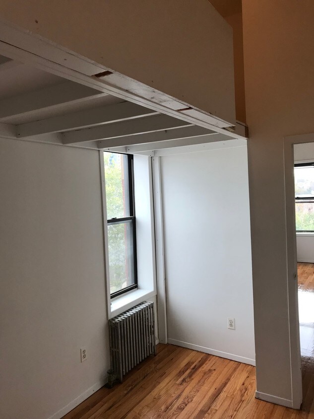 Primary Photo - 146 Wythe Ave