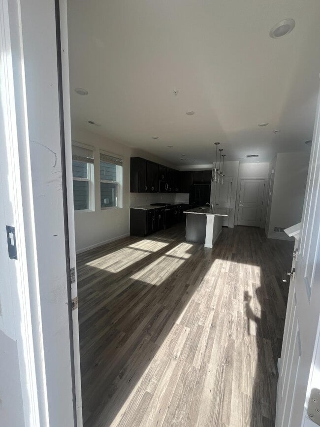 Building Photo - 1914 Rosen Dr