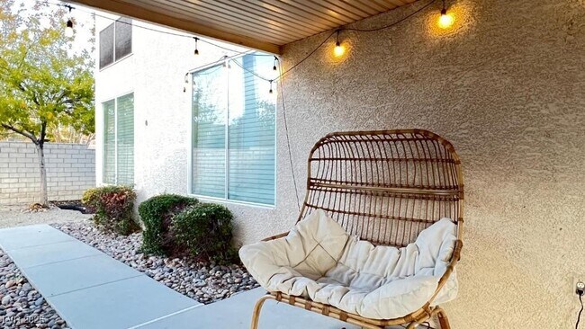 Foto del edificio - 6341 Giant Oak St