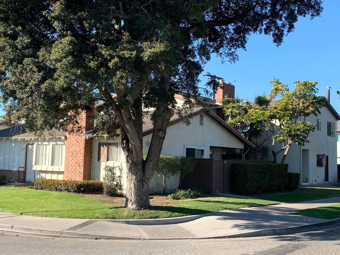 1301 Fremont Way Unit C, Oxnard, CA 93030 Apartment for Rent in