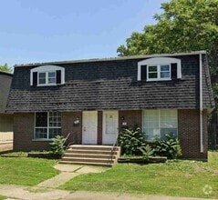 Building Photo - 518 S Rosewood Ave