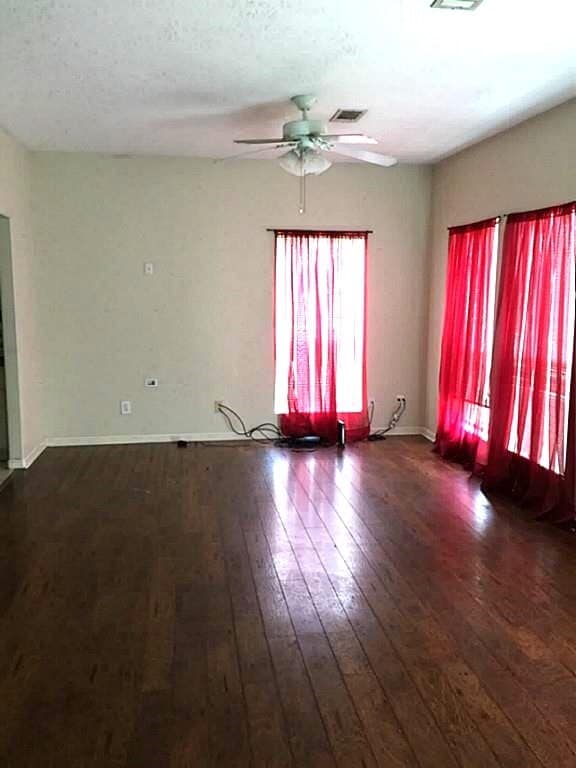 Building Photo - 306 Bush Dr