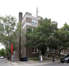 Building Photo - 464 Spadina Rd