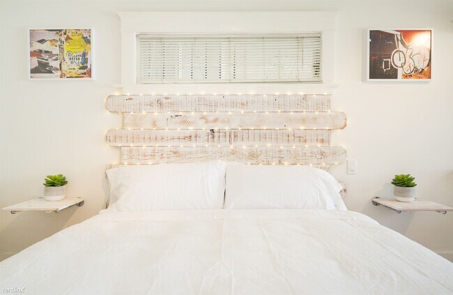 Foto del edificio - 1 br, 1 bath House - 205 Horizon Ave 2