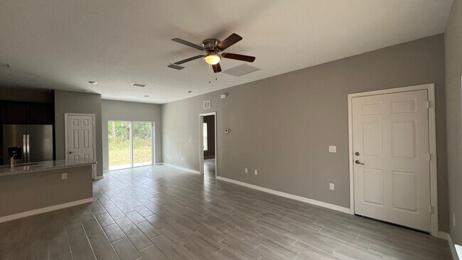 Foto del edificio - Gorgeous, BRAND NEW 3 Bedroom, 2 Bathroom ...