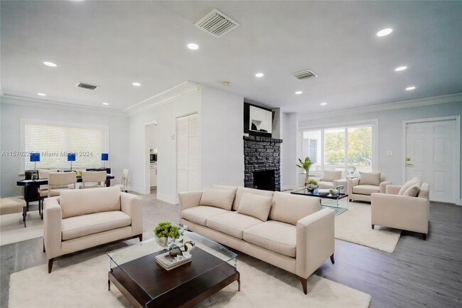 Building Photo - 8390 SW 64th St