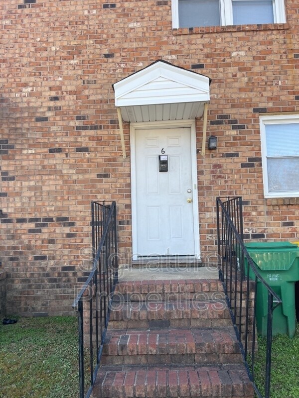 1516 W Clara Dr Unit Apt 6, Petersburg, VA 23803 Condo for Rent in Petersburg, VA