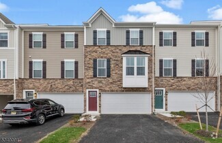 Building Photo - 21 Clausen Ct