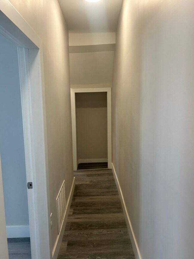 Foto del edificio - 2Br apartment in (duplex) 1st floor