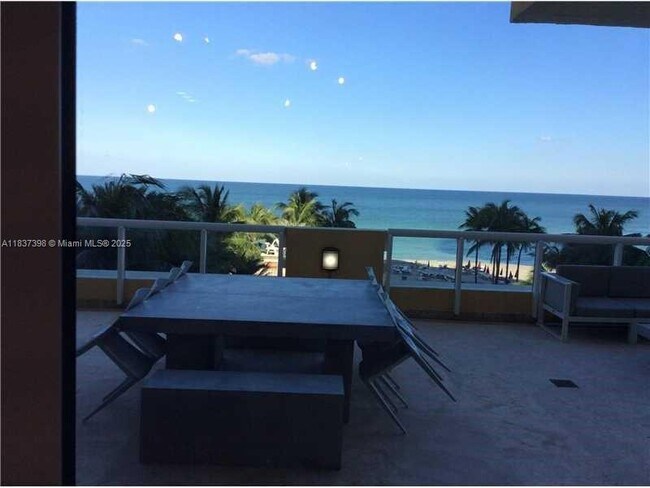Foto del edificio - 17875 Collins Ave