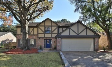 Building Photo - 11303 Golden Ray Dr