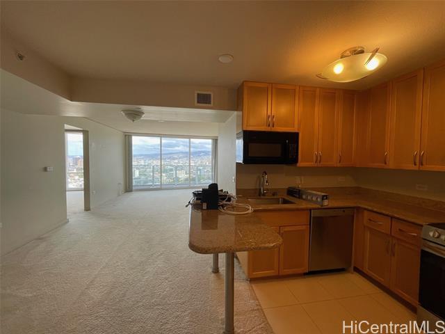 Building Photo - 1288 Kapiolani Blvd
