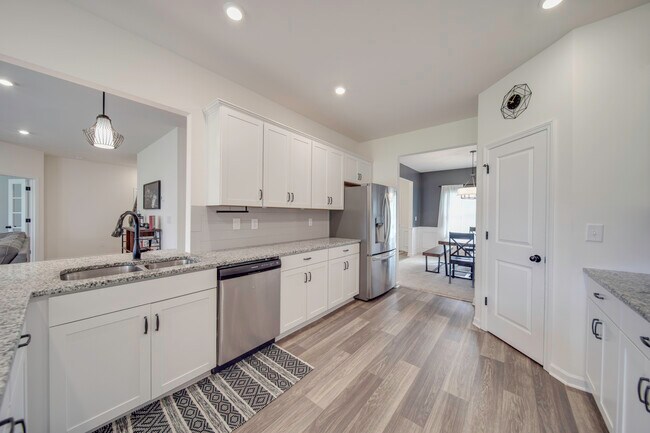 Building Photo - 13038 Aberdeen Park Dr