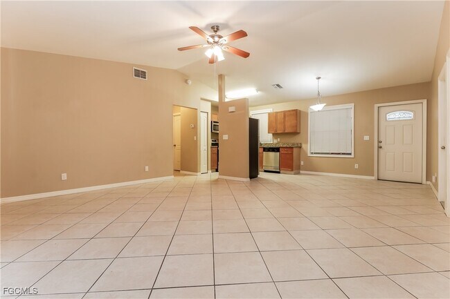 Foto del edificio - 425 NW 4th St