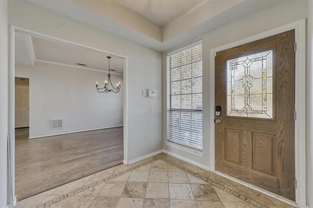 Foto del edificio - 4 Whittier Ct