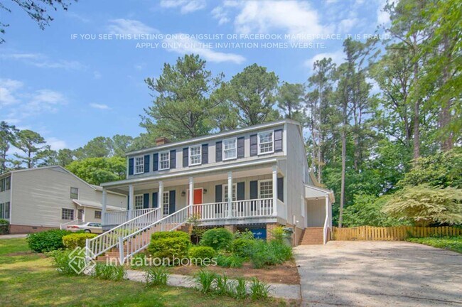 Building Photo - 5808 Heatherbrook Cir