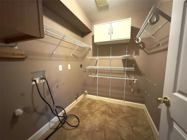 Foto del edificio - 14420 Spearmint Tea Trail