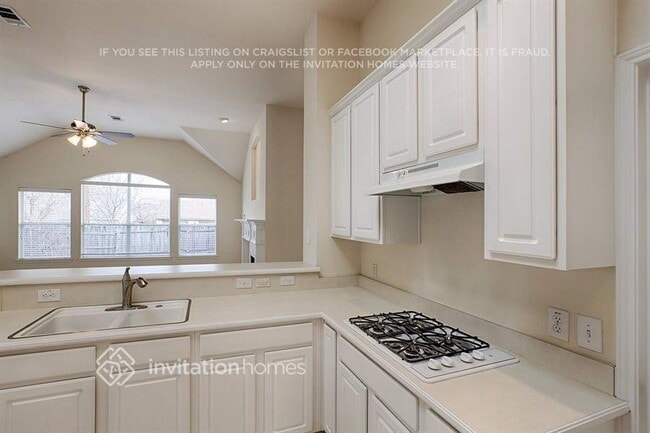 Foto del edificio - 5704 Bedford Ln