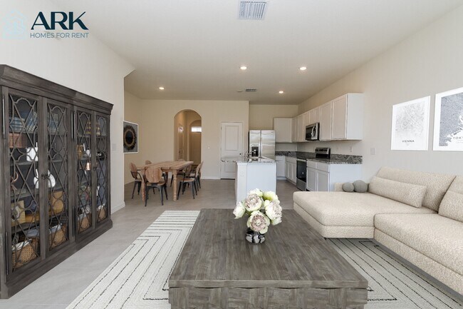 Foto del edificio - 1594 Colt Creek Pl