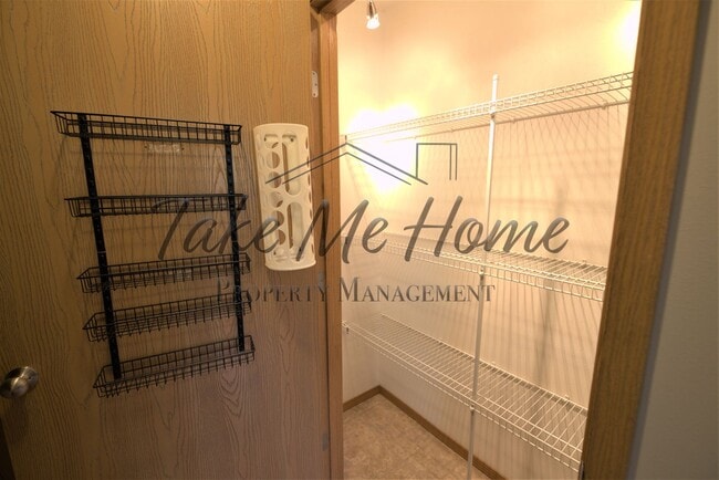 Foto del edificio - Vintage Hills Beauty!