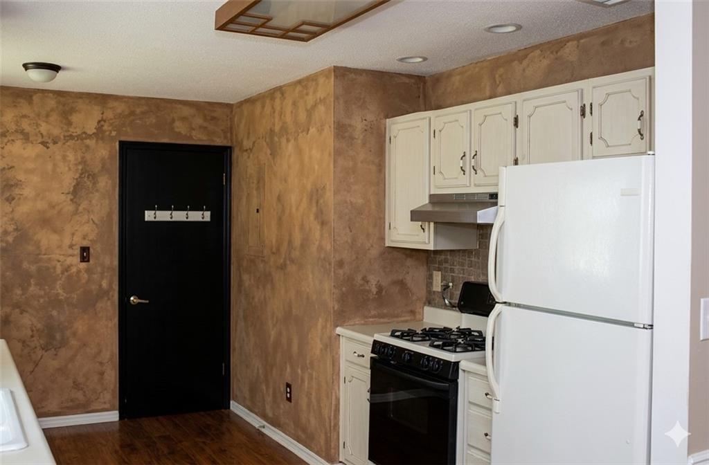 Foto del edificio - 915 Clover Ln NW