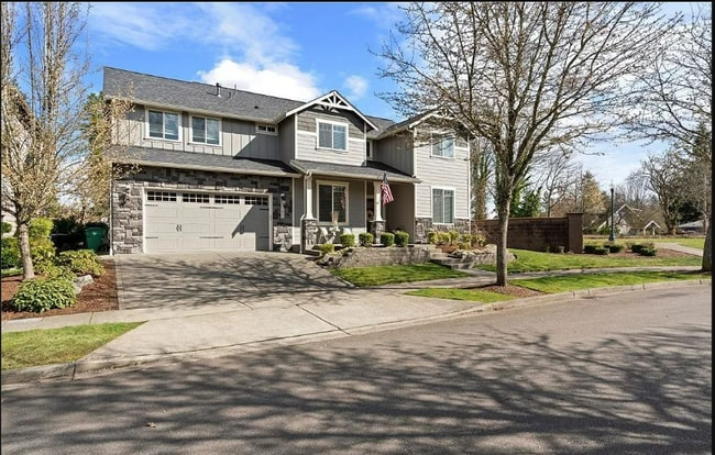 Foto del edificio - 1621 Bellerive Way SE