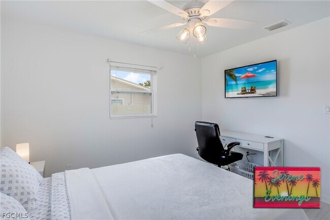 Foto del edificio - 2255 Gorham Ave