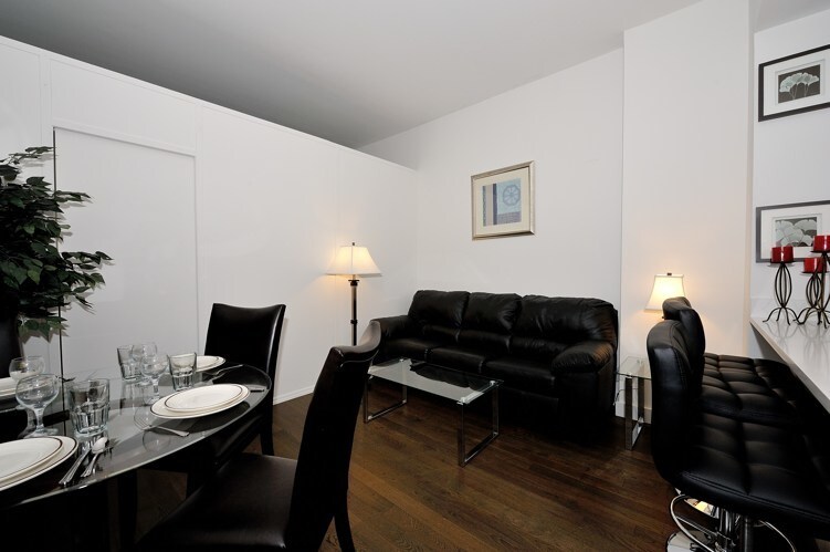 Foto principal - 801 Columbus Ave
