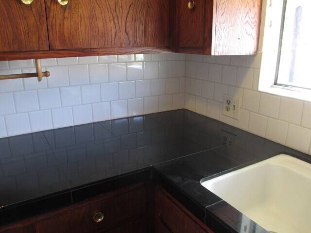 encimeras de granito - Garden Avenue Apartments