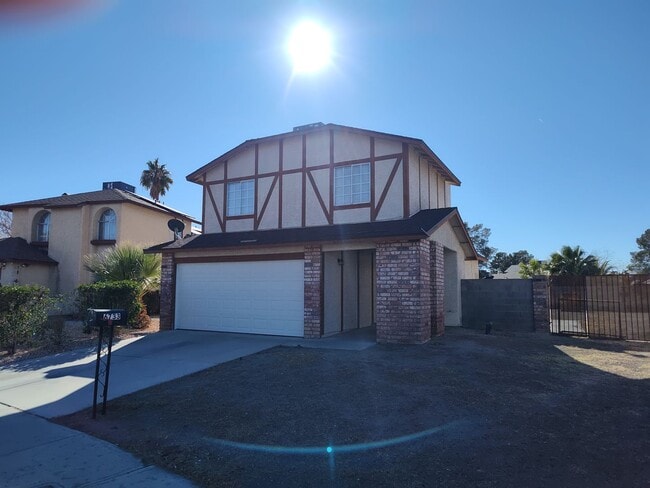 Building Photo - 3-bedroom, 2.5-bathroom home located in the city of Las Vegas, NV