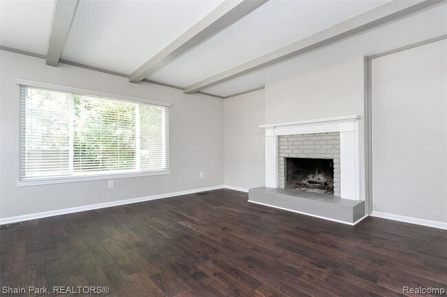 Building Photo - 2716 Ardmore Ave