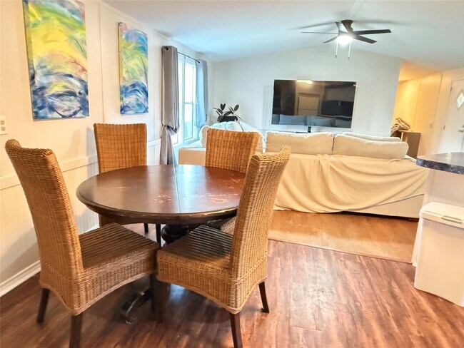Foto del edificio - 3074 S Farm to Market 1486