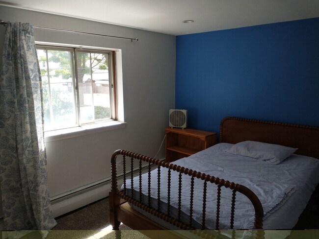 Foto del edificio - 67 Bishop Dr