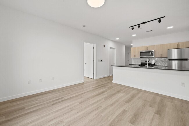 Building Photo - 117 Prospect Ave