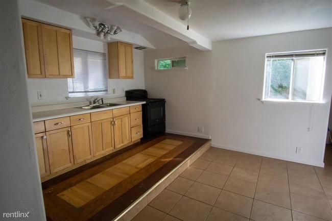 Building Photo - 3 br, 2 bath House - 19305 Carrick Avenue