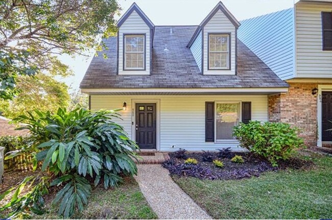 Photo - 980 Marys Dr Townhome