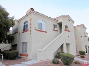 Building Photo - 8416 White Eagle Ave