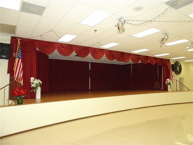 Building Photo - 4139 NW 88th Ave